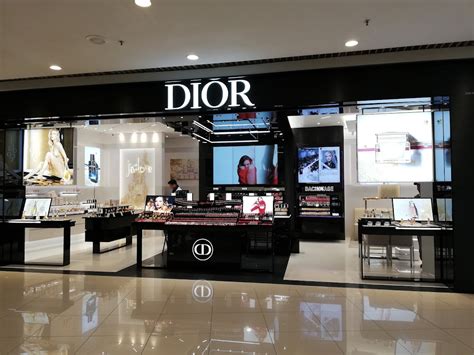 Dior Beauty Queensbay Mall Boutique di bandar Bayan Lepas.